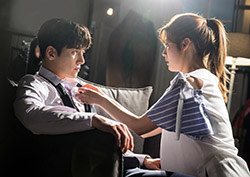 <수상한 파트너> 지창욱, 남지현에게 '심쿵 무릎 베개' 좋아하지 말라더니!