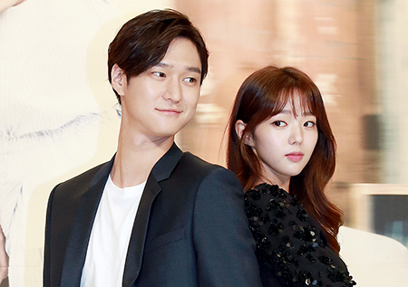 <최강 배달꾼> 고경표, "대학 때 채수빈 생각하며 쓴 시나리오 있었다"