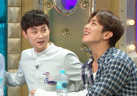 <라디오스타> 정용화, '내 옆자리에 민경훈이 있다니!'