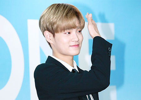 [포토] 워너원 이대휘, 동그란 광대까지 사랑스러워~