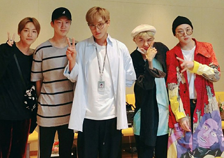 위너, 뜨거웠던 팬사인회 현장 첫 공개!