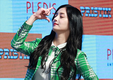 [포토] 프리스틴 결경,  '예뻐서 잘 났어~' 자신감 가득한 표정