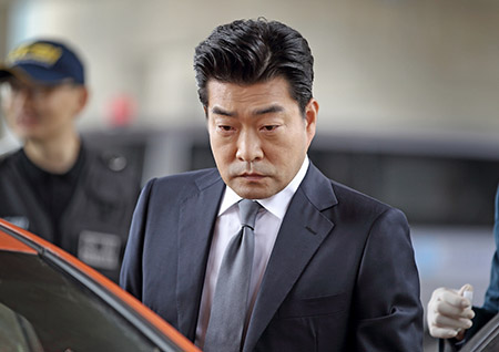 <크리미널마인드> 손현주-이선빈-고윤, 택시 기사 살해 현장 수색! 살인마의 정체는?