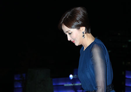 [포토] 대종상영화제 윤해영, 우아함 물씬 블루드레스