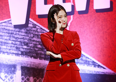 [포토] 레드벨벳 예리, '피 카 부~'