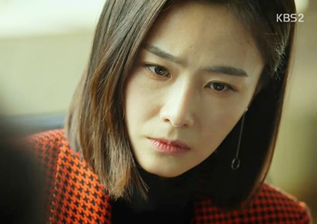 <매드독> 홍수현, 제대로 흑화...‘美친개’ 잡기 위해 치명적인 덫 놨다