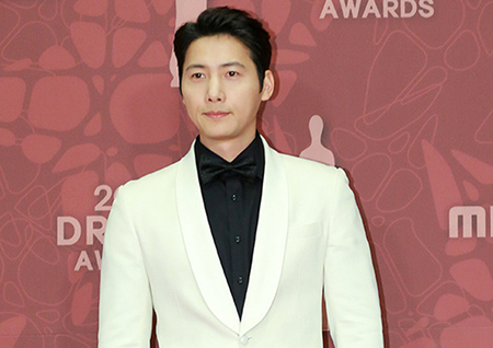 [2017 MBC 연기대상] 이상우, 이제는 임자 있는 안소니 같은 미소 