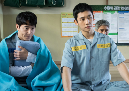 <슬기로운 감빵생활> 정해인, ‘헤롱이’ 이규형과 진정한 우정 나누나?