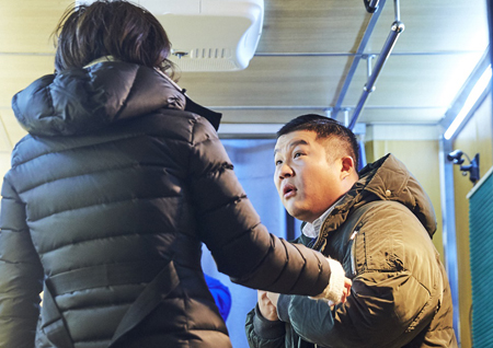 <무한도전> 조세호·양세형·하하→동장군·승무원·칠순잔치 축하 가수로 변신한 이유는?