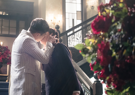 '화유기' 이승기X오연서, 심장 떨리는 ‘도발 키스’...설렘 주의보 발령