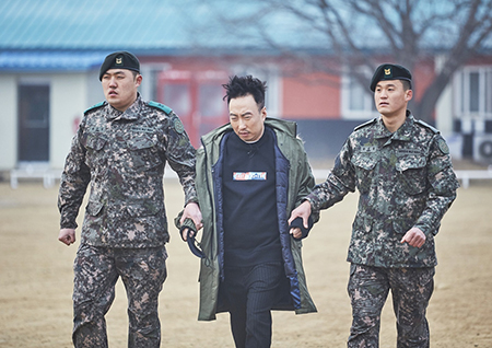 '무한도전' 박명수, 박이병으로 강제 컴백! 연병장에서 탈출 시도 실패…