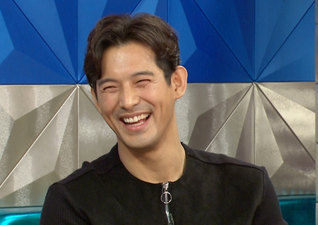 ‘라디오스타’ 오지호, 영화 ‘미인’ 베드신 뒷이야기 고백! '시선 강탈'