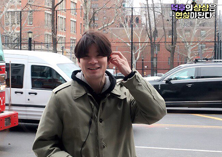 Mnet, 신규 음악리얼리티 '덕후의 상상은 현실이 된다' 런칭! 첫 번째 덕후 장기하 출연