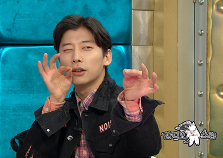 '라디오스타' 곽윤기, '셀럽 껌딱지' 셀프 고백! 예능 금메달급 큰 웃음