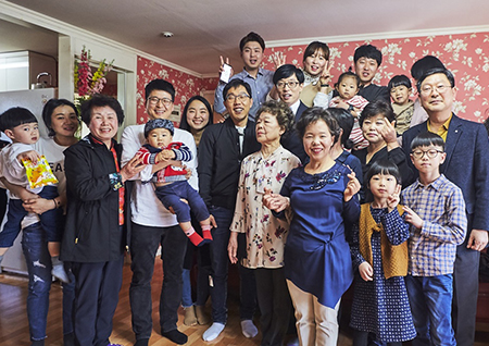 대구에 유느님이 떴다! '무한도전' 유재석의 대구 방문에 김제동 가족 총출동