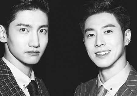 동방신기 8집, 음반 차트 ‘1위’ 기록! 美 빌보드 집중 조명 ‘눈길’