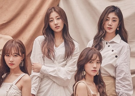 러블리즈, 시크+이국적 분위기 물씬 미니 4집 ‘치유(治癒)’ 완전체 티저 공개