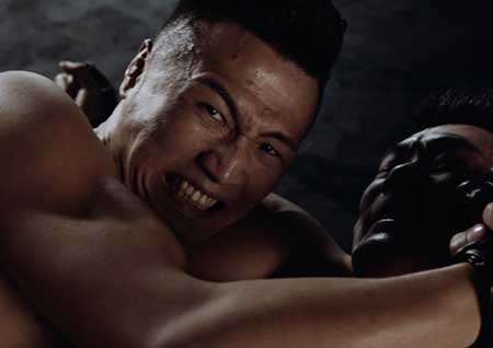 ‘코리안 좀비’ UFC 파이터 정찬성, AOMG 깜짝 합류