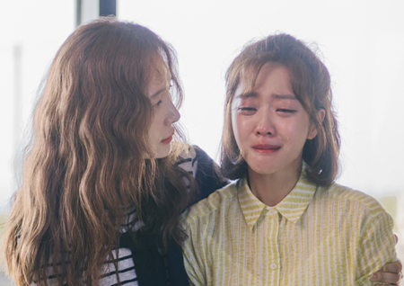 ‘이별이 떠났다’ 채시라-조보아, 오열 현장 포착! ‘눈물샘 자극’