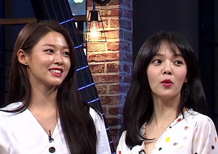 ‘뜻밖의 Q’ AOA 설현·지민, 솔직 입담 방출 “자리 잡길 바란다”