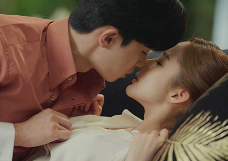 '김비서가 왜 그럴까' 박서준, 눈물부터 키스신까지… 꽉 채운 무게감