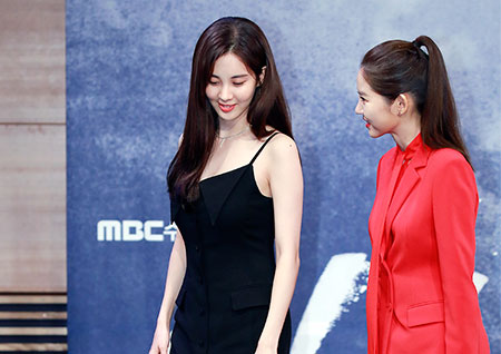 [포토] '시간' 서현-황승언, 다정한 대화