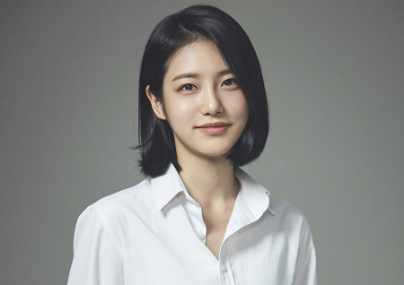 ‘에이틴’ 신예은, JYP와 전속 계약 체결 “연습생 시절부터 성실한 태도 인상적”