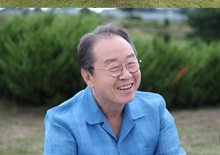 '휴먼다큐 사람이 좋다' 방송인 이상벽, 방송 인생 50년...실향민 7남매 장남의 가족 이야기