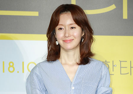 [포토] '완벽한 타인' 김지수, 잔잔한 미소