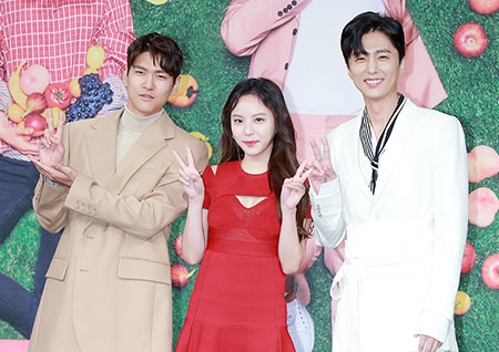 [포토] '대장금이 보고있다' 김현준-이열음-신동욱, 초능력남매의 귀여운 포토타임
