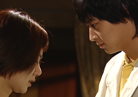 [M타임머신] 15년 전 배두나X강동원의 앳된 사투리 케미 “설렘 실화?”