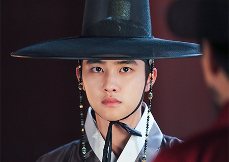 '백일의 낭군님' 도경수, '갓+도포'로 꽃핀 미모 공개! 오늘도 열일 예고