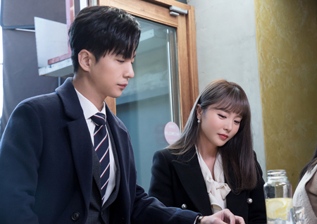 ‘대장금이 보고있다’ 특별출연 홍진영, 신동욱과 환상적인 ‘먹방 궁합’ 자랑