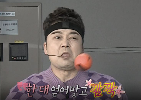 ‘나 혼자 산다’ 황재균의 ‘탭볼’ 실력 감탄 자아··· 전현무는 바로 안면 강타 ‘폭소’