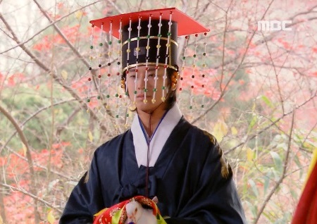 [M타임머신] ‘궁’ 주지훈-윤은혜의 설레던 시절 ‘황실의 결혼식’