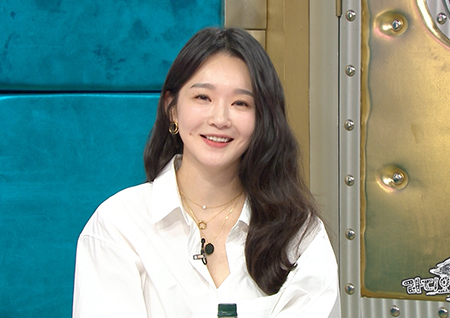 '라디오스타' 강민경 "유튜브 구독자 9만 돌파…영상 수익은 0원" 이유는?