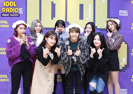 '아이돌 라디오' 흥 부자 모모랜드 "무대로 사람들의 마음 데우고파"