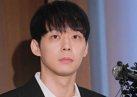 박유천 소속사 "검찰 수사 기관에서 오늘 황하나가 거론한 A씨가 박유천이 맞다는 이야기 들어"