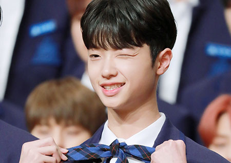 [포토] '프로듀스 X 101' 손동표, 센터니까 지지마