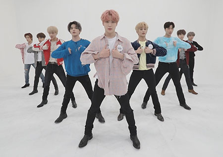 '주간아이돌' NCT 127, 2019ver. '소방차' 선보인다! (with. 쟈니-도영-정우)