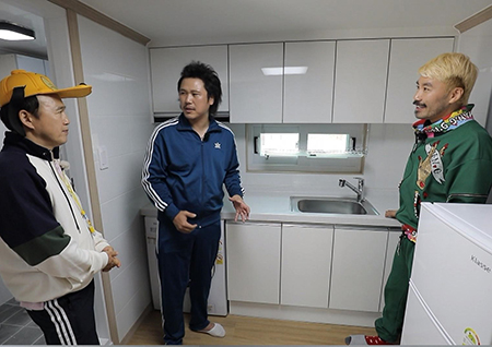 '구해줘 홈즈' 첫 독립 앞둔 의뢰인 위해 '나혼자산다' 자취 삼인방 김광규-노홍철-육중완 뭉쳤다