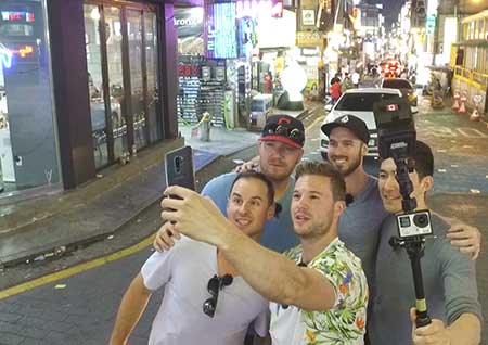 '어서와 한국은' 호스트 데이빗이 네 명의 친구를 초대한 특별한 사연