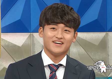 '라디오스타' U-20 주장 황태현, 투머치 진지함 속 촌철살인 멘트 예고