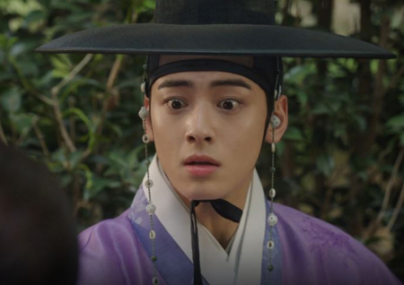 ‘신입사관 구해령’ 차은우-신세경, 뜻밖의 만남에 ‘당황’