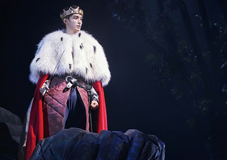 세븐틴 도겸, 뮤지컬 ‘엑스칼리버’ 막공 소감 “진정한 ‘아더’로 성장할 수 있었다”