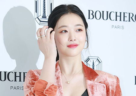 설리, 라이브 방송 중 취객男 등장에 '불안+당황' 공포감 호소