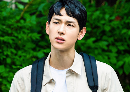 ‘타인은 지옥이다’ 불안→의심→환상까지! 임시완의 변화가 ‘진짜 공포’