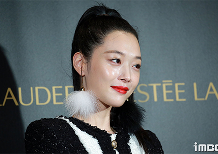故설리 비보, 슬픔에 빠진 연예계… 구하라·태연·안재현 등 애도 물결