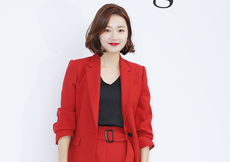 [포토] 소이현, 시선 사로잡는 레드