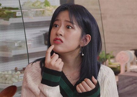 '마리텔V2' 안유진-쯔양, '마라'의 맛에 혼비 백산! "이거 사람을 죽이는거 아니냐"